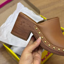 Salto Moleca Grampo Dourado 5549.107