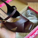 Sandália Dakota de Salto Bloco Tiras Cruzadas Y9201