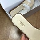 Rasteira Arezzo Couro Bico Quadrado Tiras A131570001