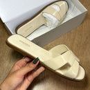 Rasteira Arezzo Couro Bico Quadrado Tiras A131570001