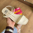 Sandália Moleca Rasteira Detalhe no Calcanhar 5559.101