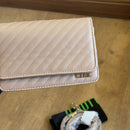 Bolsa Carteira Santa Lolla Costura Transversal 0470.547E