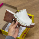 Salto Moleca Grampo Dourado 5549.107